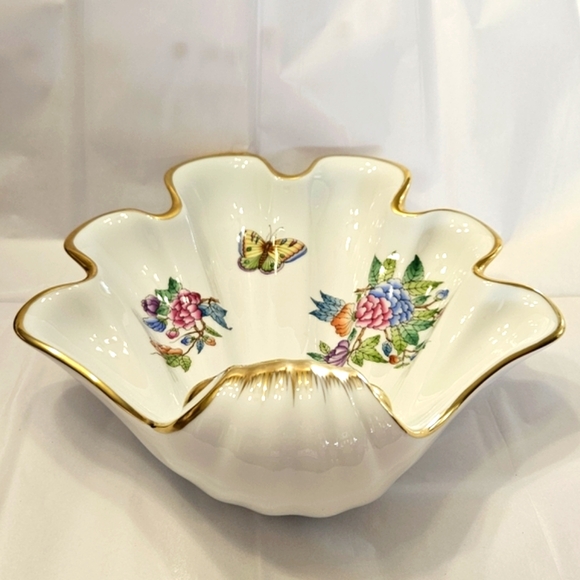 HEREND "Queen Victoria" pattern, shell-shaped dish. - Picture 3 of 10